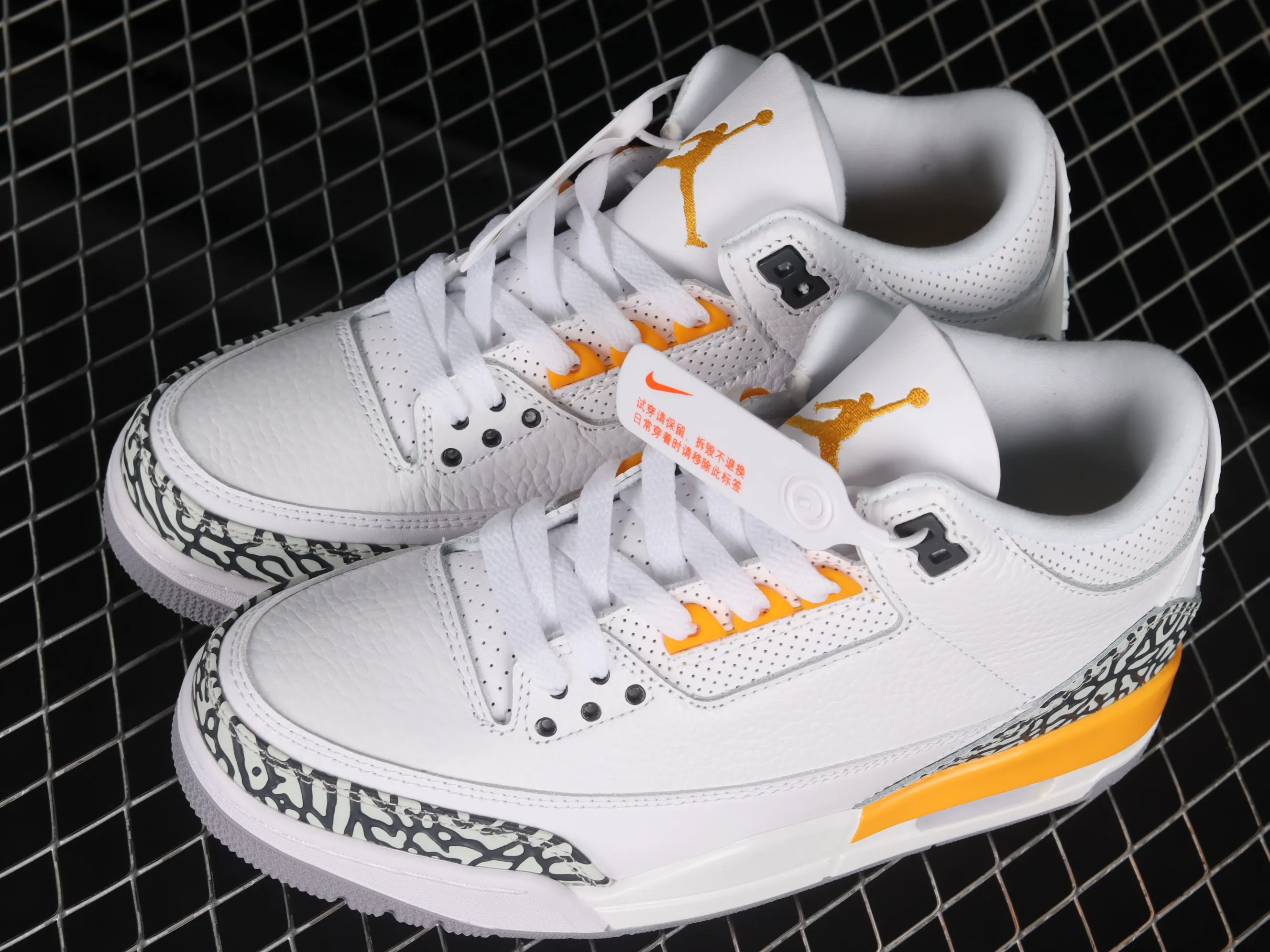 All categories Air Jordan Jordan series basketball shoes Air Jordan 3 Air Jordan 3 Retro AJ3 Joe 3 white and yellow lychee pattern basketball shoes CT8532-168